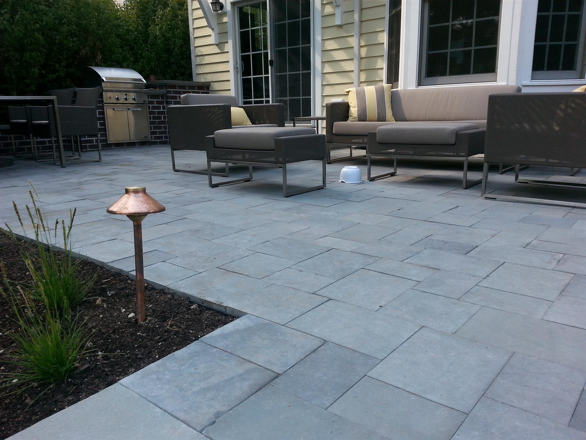 Choose Stonaa for Porcelain Tiles