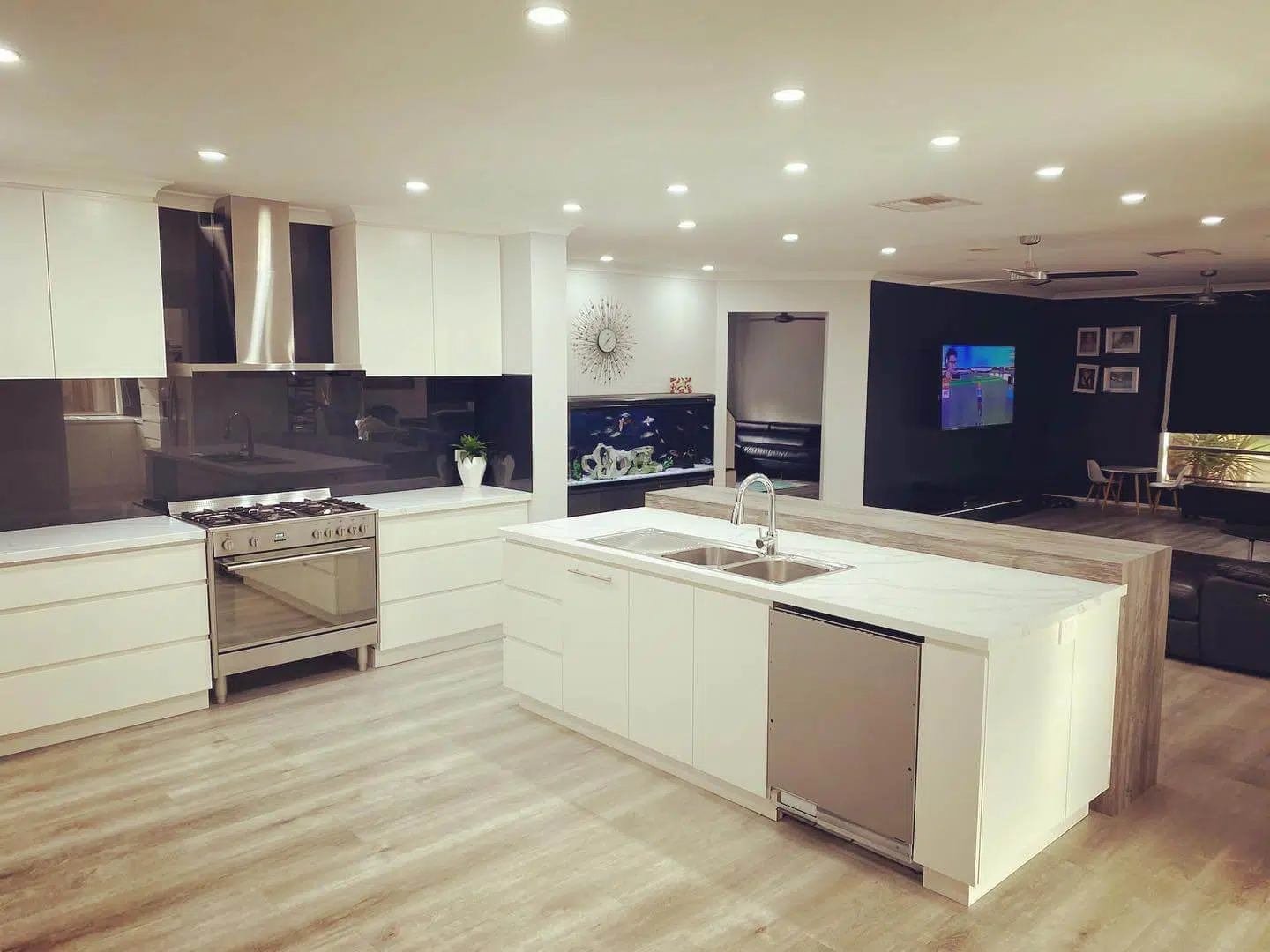 How To Use Caesarstone To Revitalise Your Kitchen in Melbourne