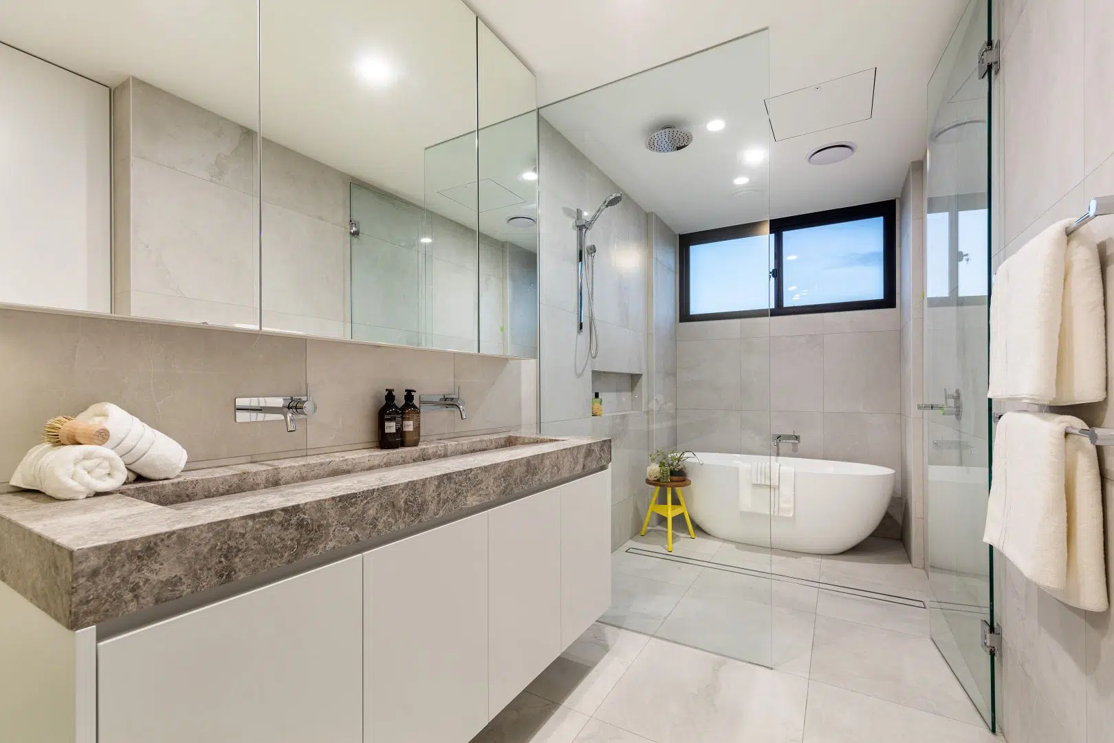 porcelain vs ceramic