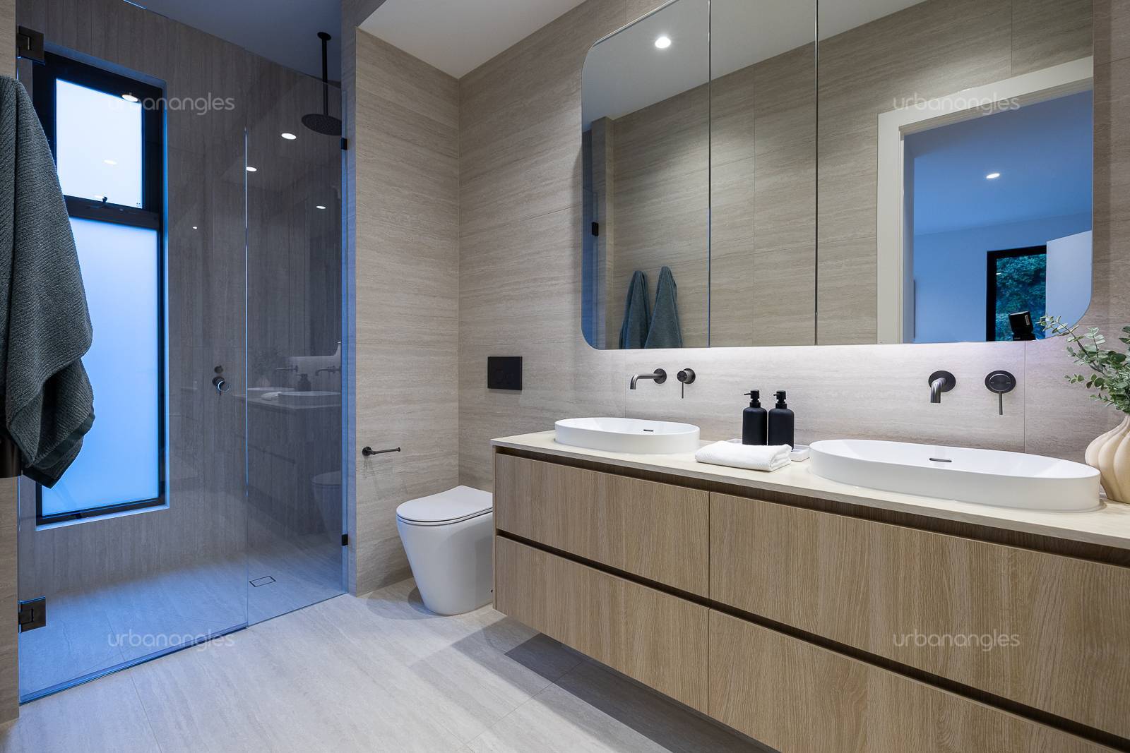 RHF Stone Beige Travertine installed in bathroom vanity